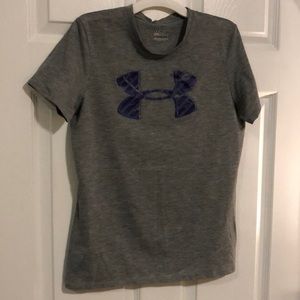 Women’s Under Armour Tee Small